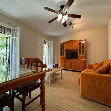 Apartamento En San Bernardo, El Barrio Torero Seville Luaran gambar